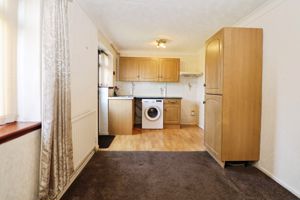 BELLFIELD AVENUE- click for photo gallery